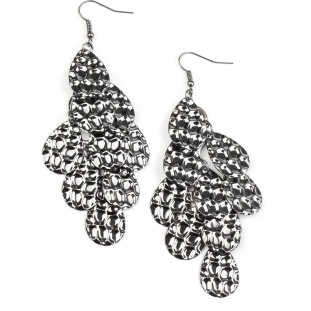 Paparazzi Instant Incandescence Black Earrings